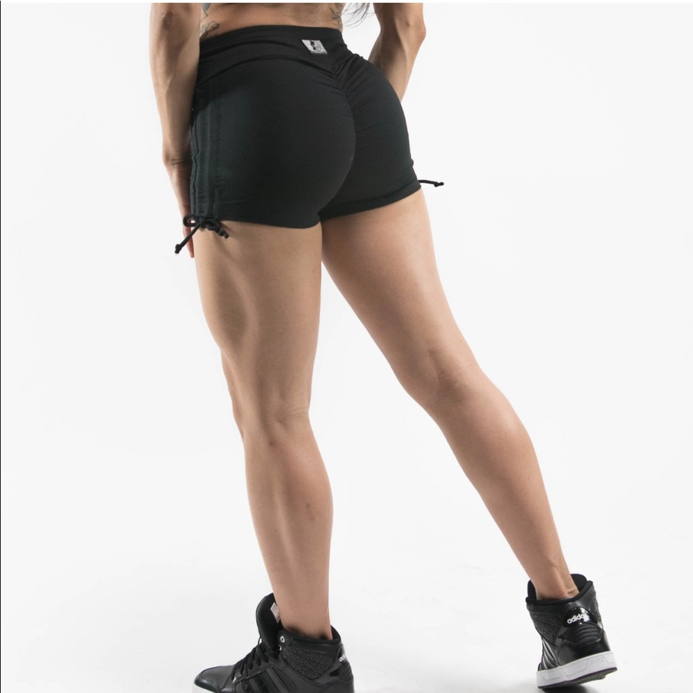 V-Cut Lunar Shorts w/ Side Scrunch - Med, Black